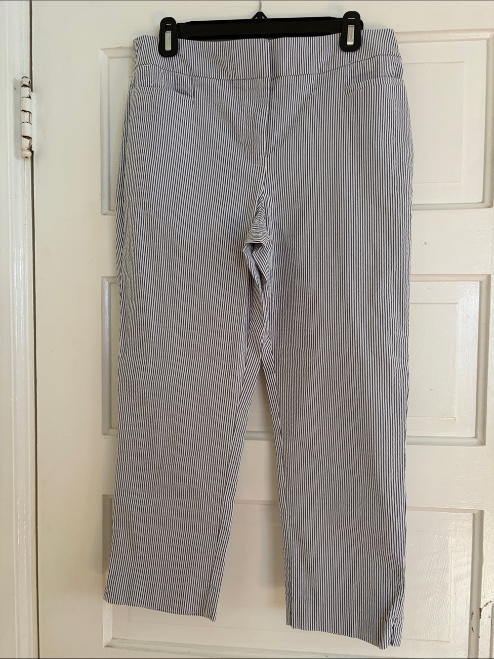 Ann Taylor Factory Navy & White Pinstripe Cropped Pants
